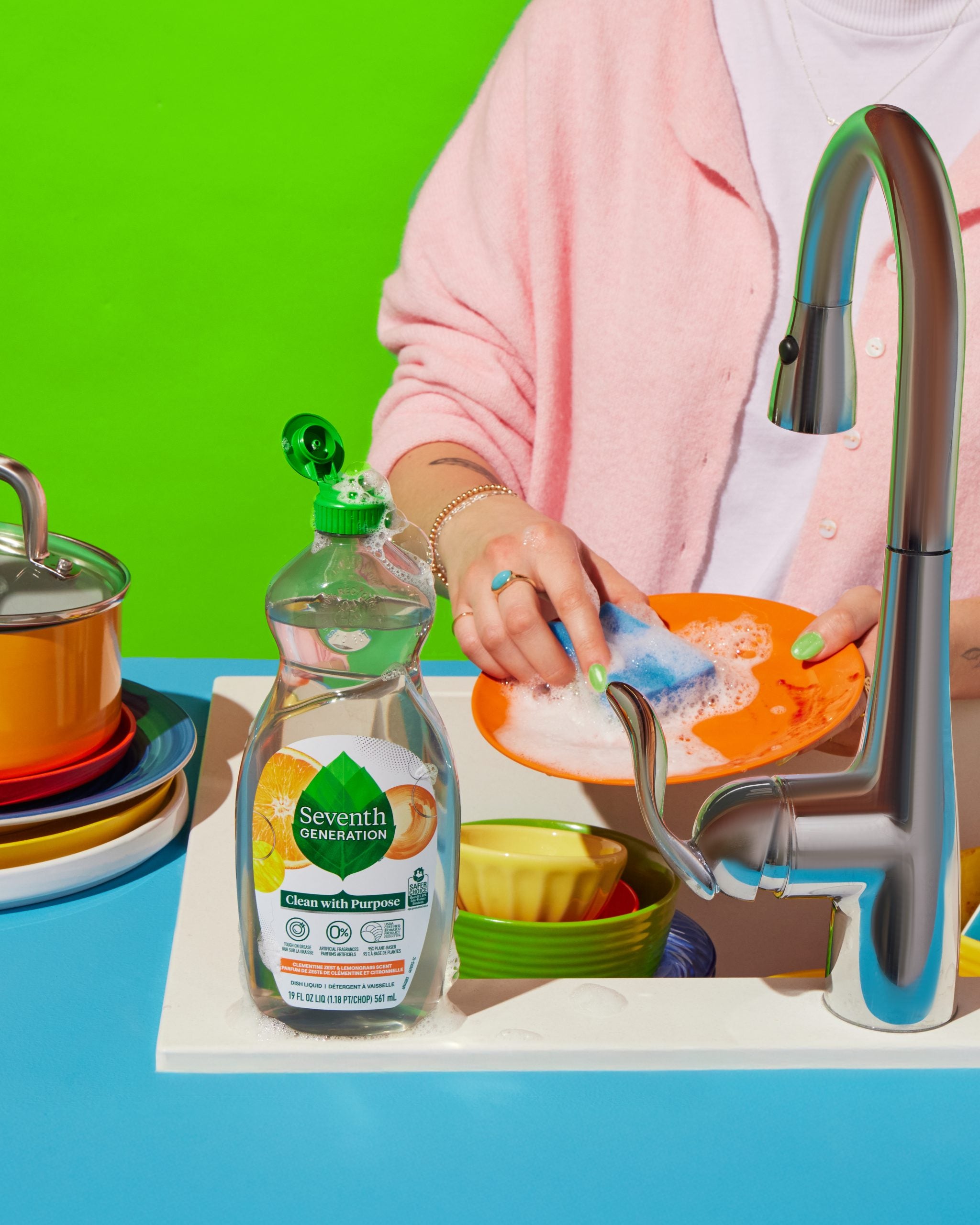 Dish Soap in Clementine Zest & Lemongrass for Kitchen Cleanup