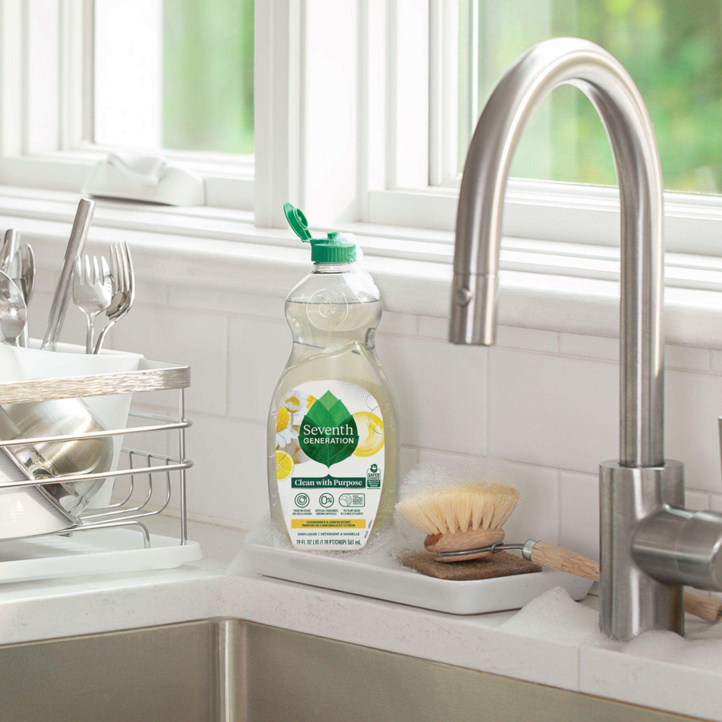 Dish Soap in Chamomile & Lemon for Kitchen Cleanup